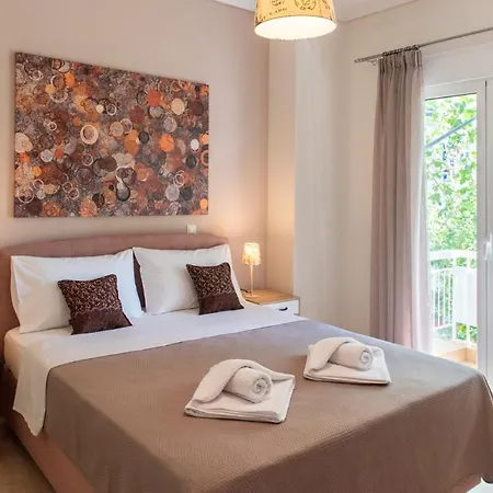 Blue Ark Acropolis Spirit Apartment